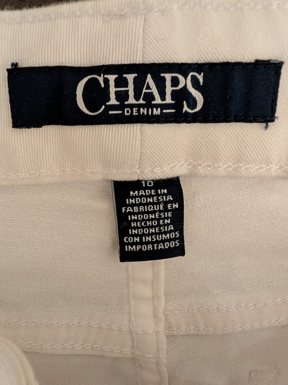 Chaps White Women's Capri Jeans - Classic Stretch Capri Size 10 - Picture 3 of 13